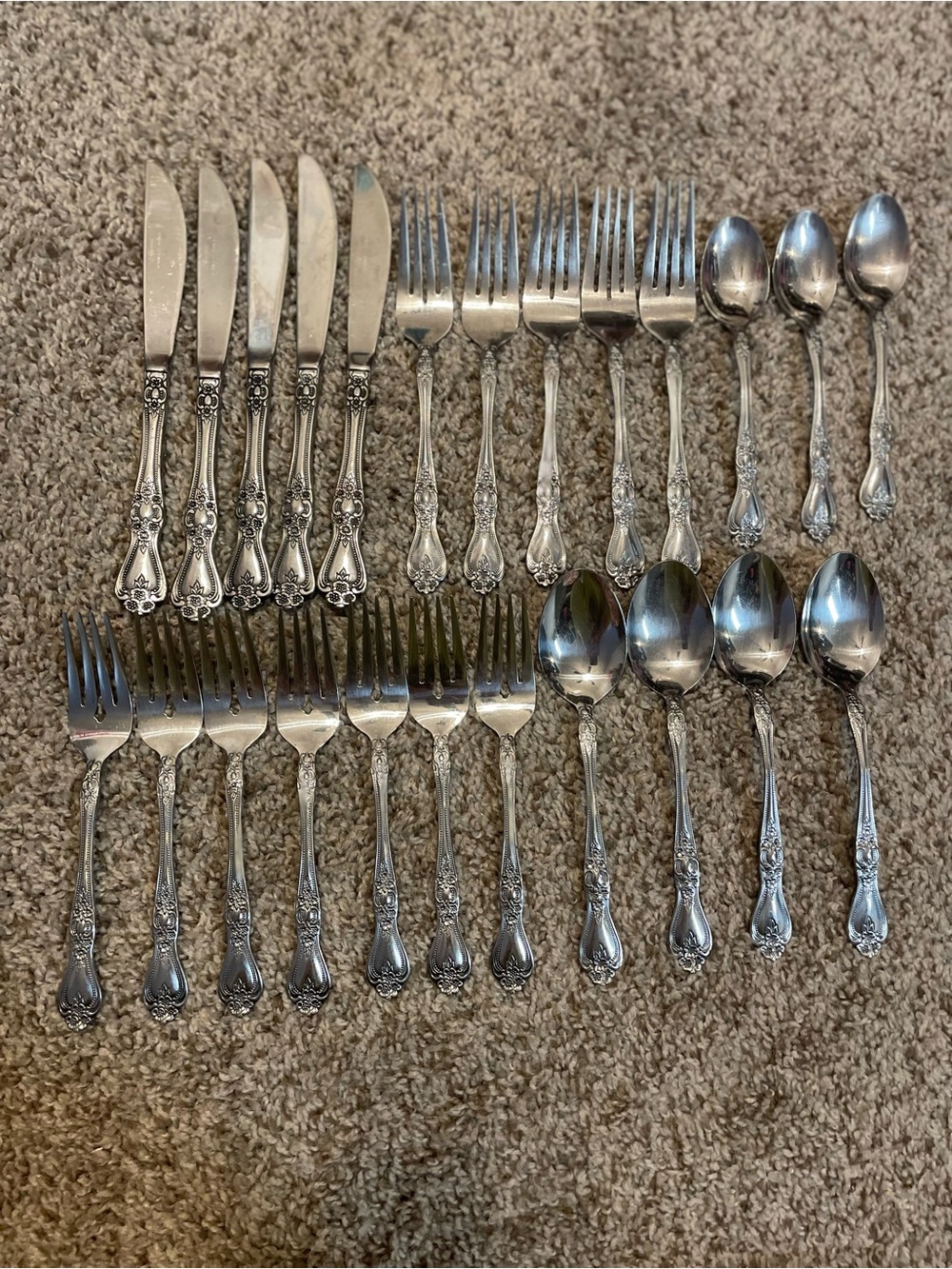 Vintage Roger’s & Co. Ornate Stainless Flatware Set - Classic Floral Pattern